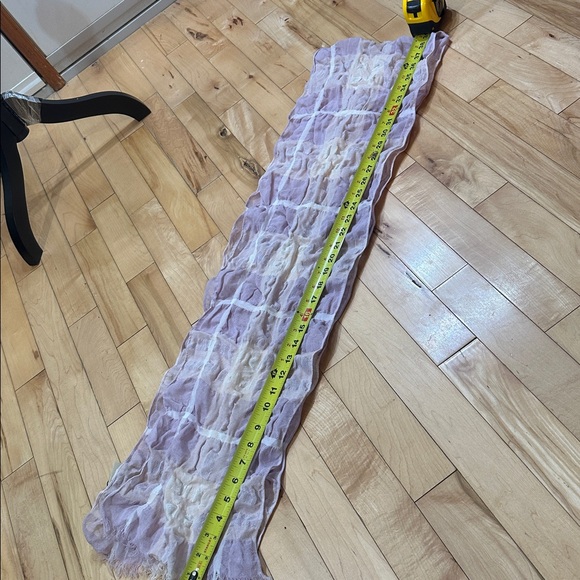 BNWT Burberry Lavender and Cream Wool/Cashmere/blend Scarf - Picture 6 of 6